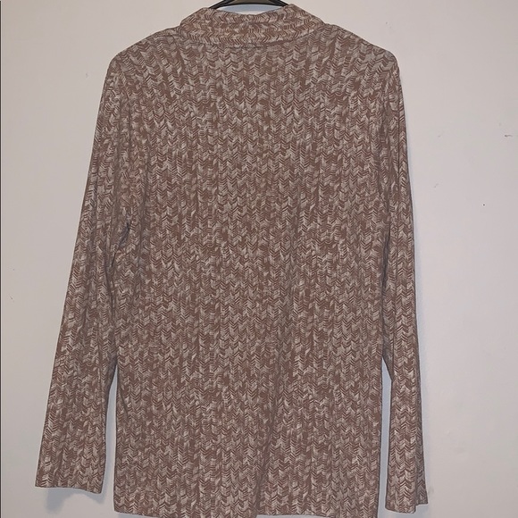 Talbots blouse - Picture 4 of 5